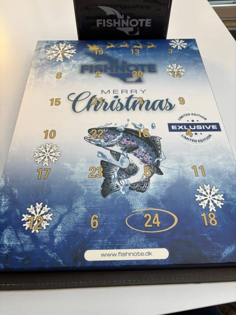 FISHNOTE JULEKALENDER SAMT EN BOX